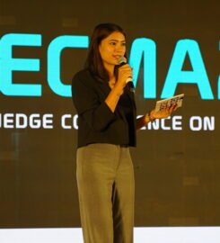 Anchor Shivani Singh