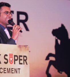 Anchor Nitish Sharma