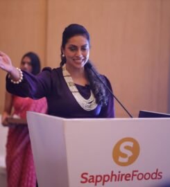 Emcee Binny Advani