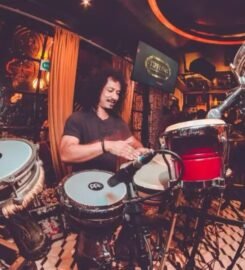 Jonqui Percussionist